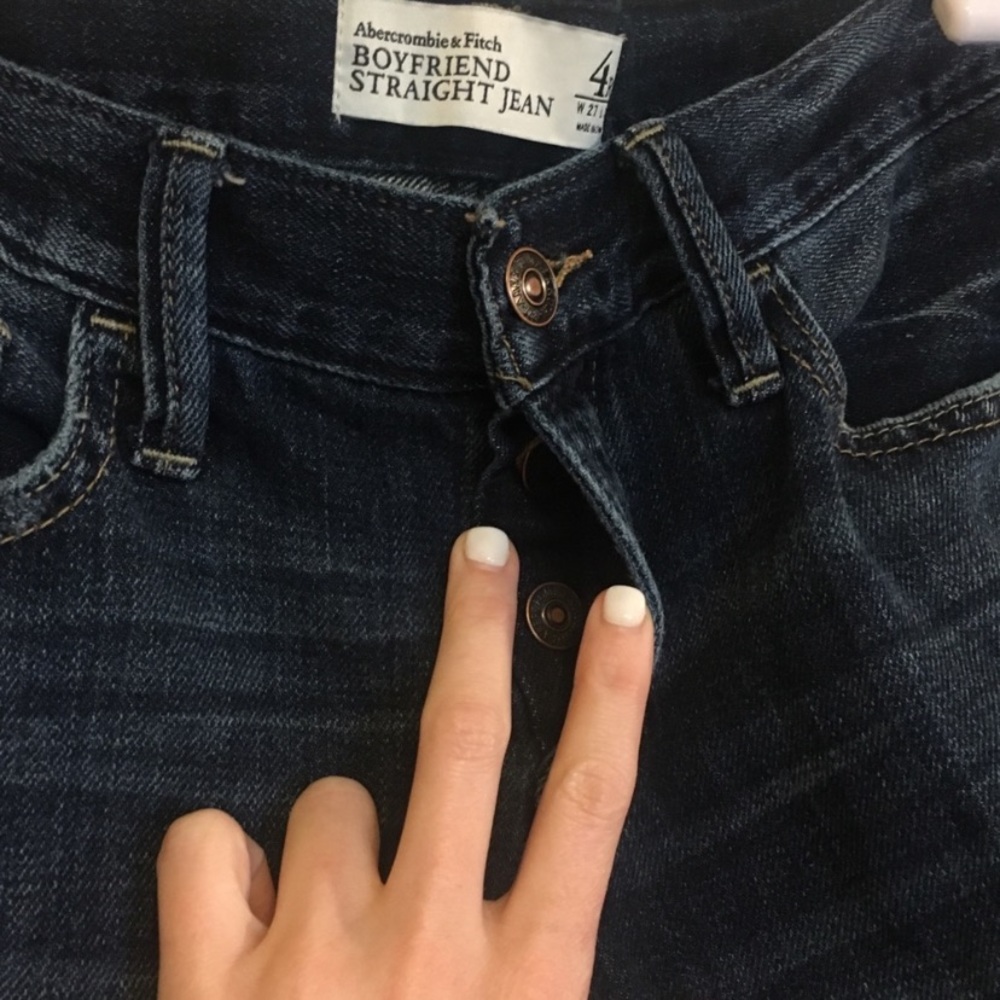 Abercrombie & Fitch Boyfriend Jeans - Picture 3 of 4